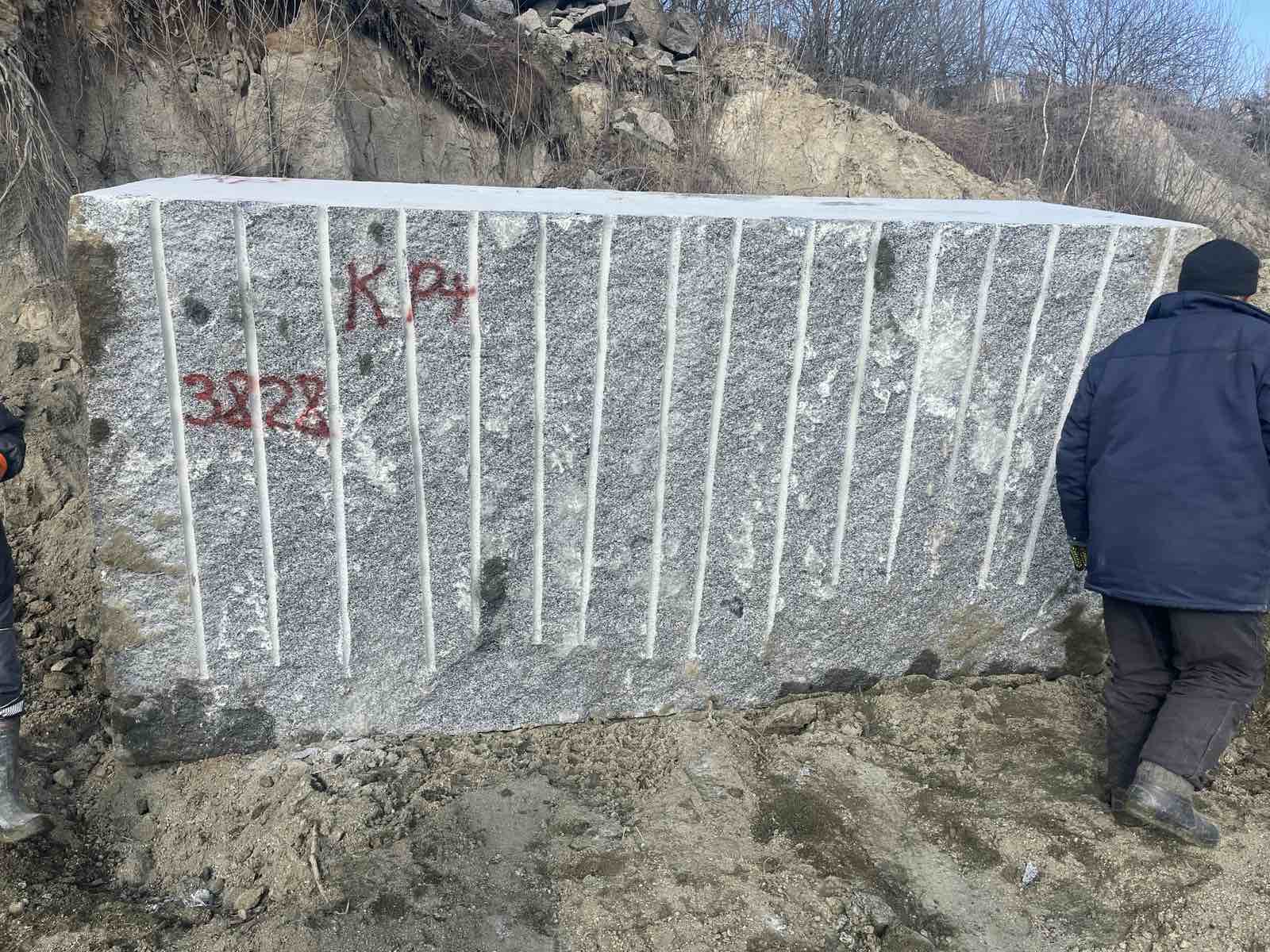 Raw Grey Ukraine (Pokostivske) Granite Blocks