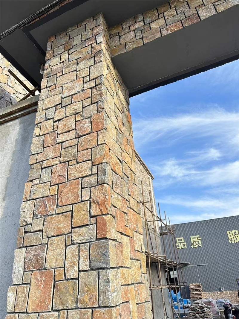 Yellow Castle Stone for Rustic Garden Walls