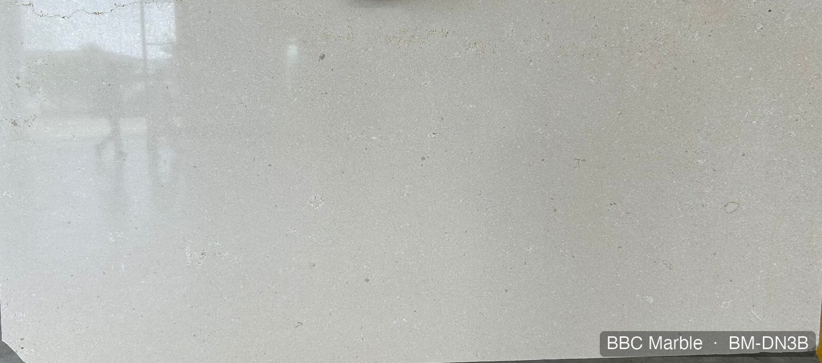 White Limestone Slabs From Tunisia, 2 and 3 cm