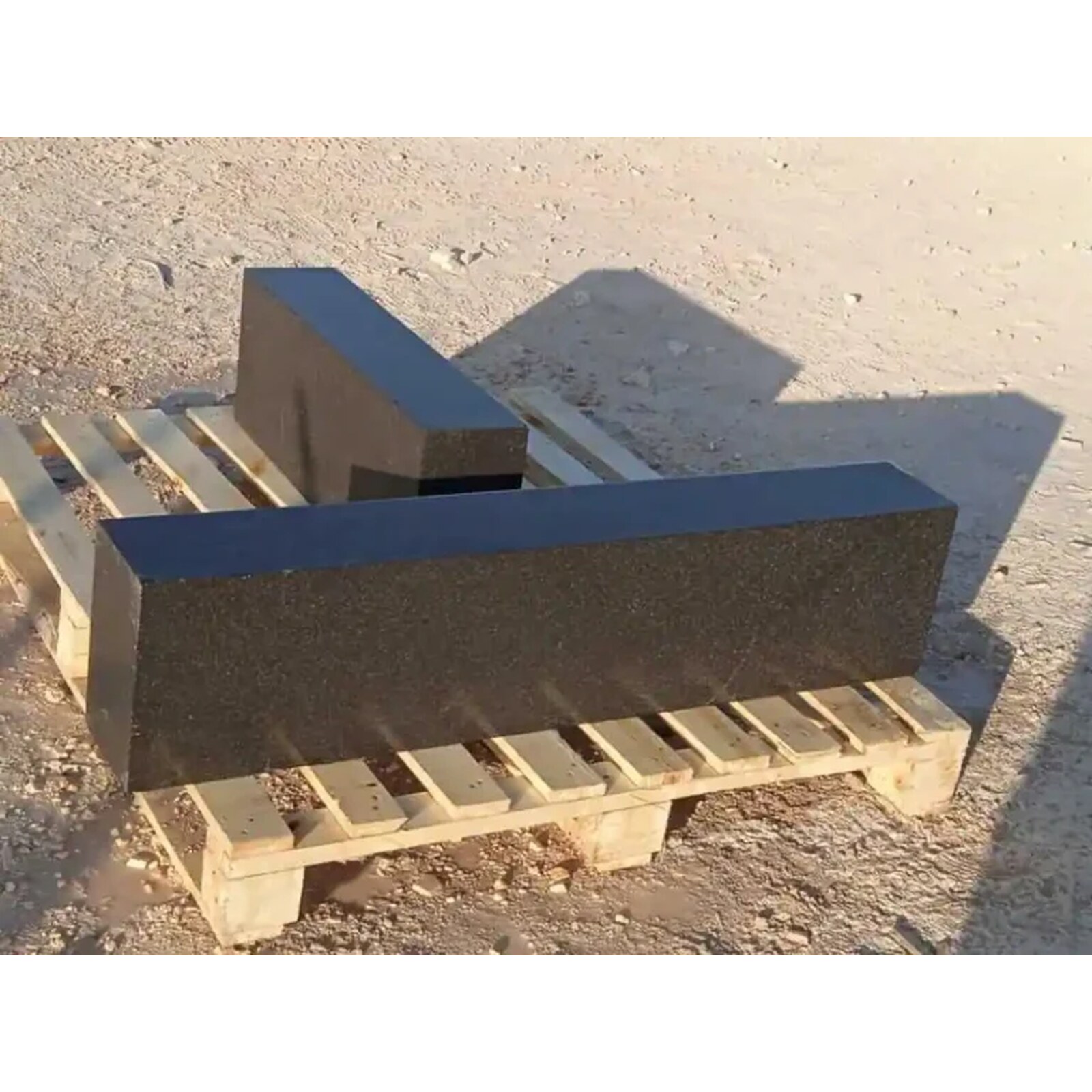Stone Landscape Edging & Curbing