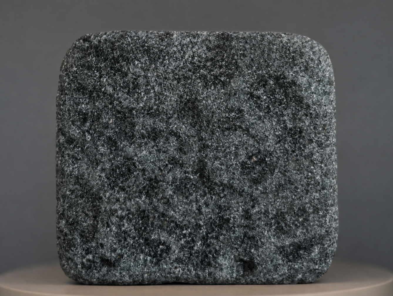 Mica Green Antique Granite Cobblestones