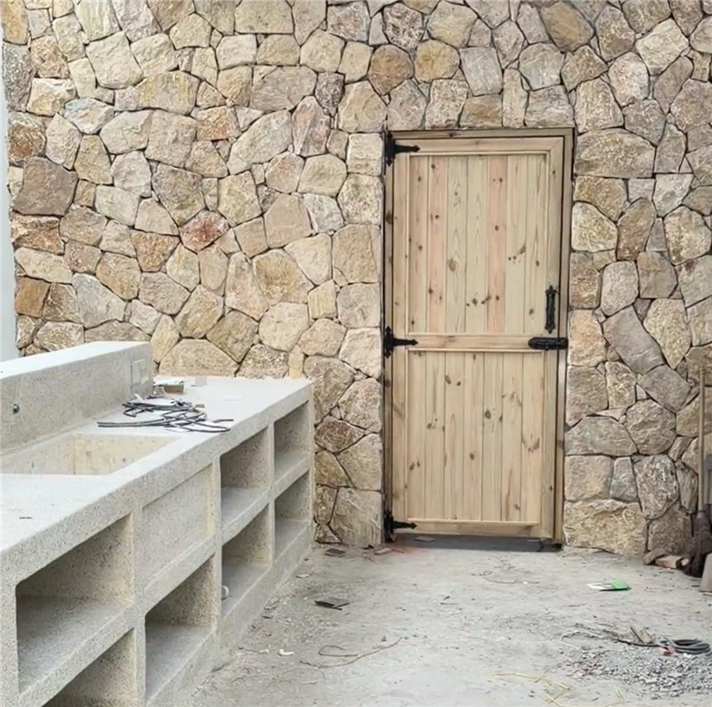 Cream Rust Crazy Paving for Feature Wall